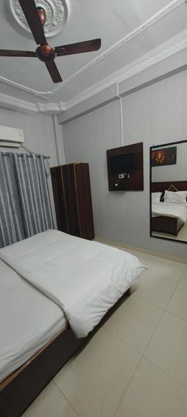 Hotel Tara Villa